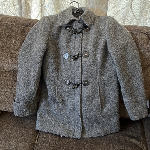 Woman’s Calvin Klein Heavy Coat - Picture 1 of 12